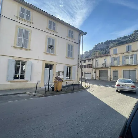 Le Petit Luberon Wifi Fibre Διαμέρισμα